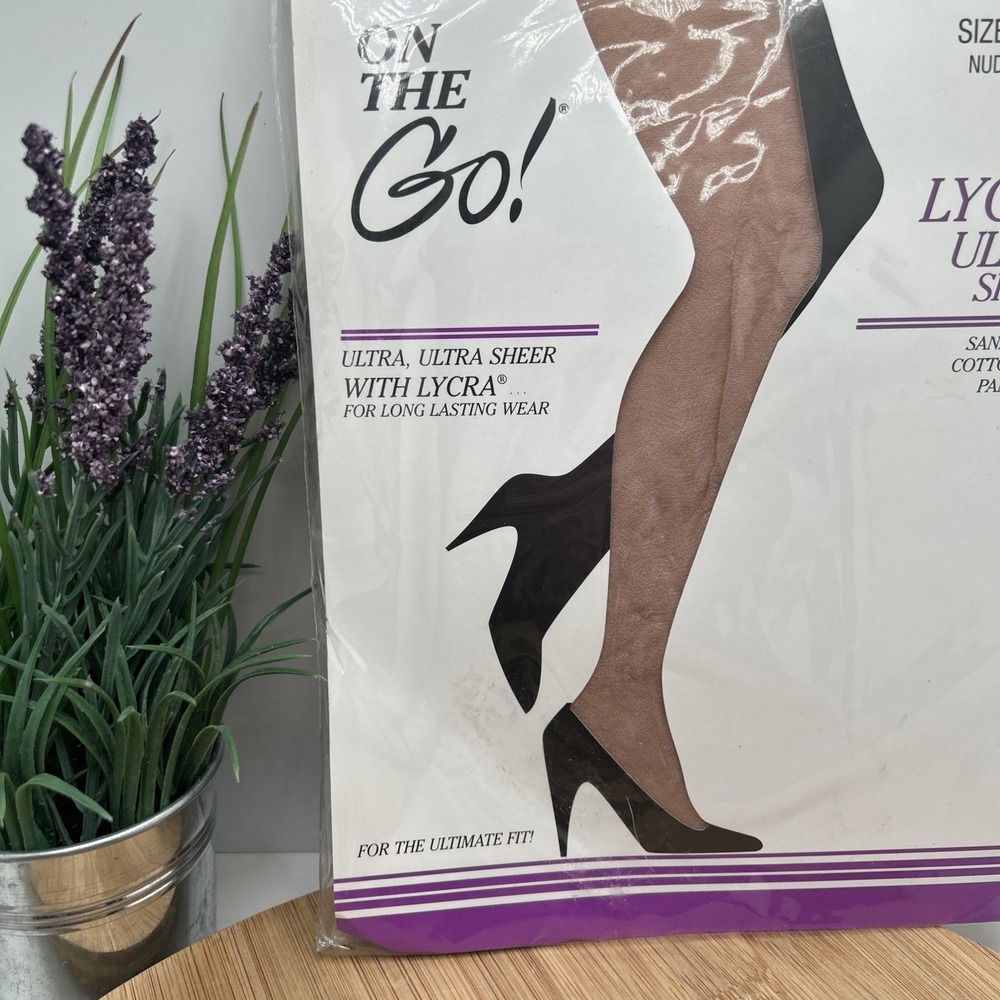 Women's On The Go! Control Top Pantyhose NUDE Lycra, Ultra Sheer Size: 1 - Picture 6 of 6
